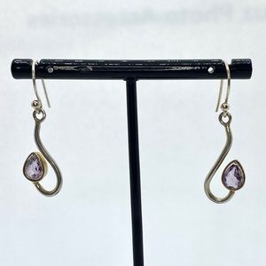 Vintage Amethyst drop earrings in sterling silver & brass
3.75cm hanging length